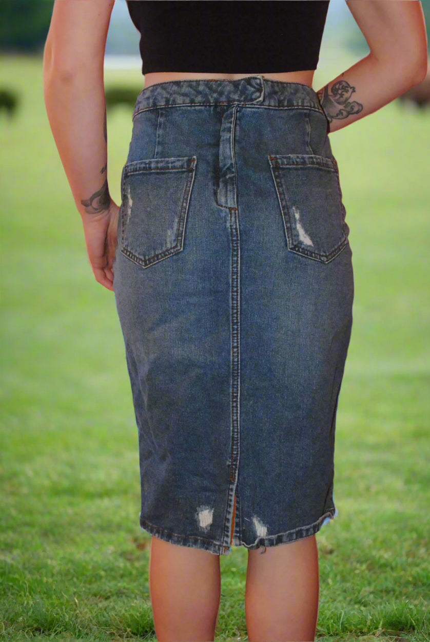 Denim Co Distressed Midi Skirt - UK 12 - Blue with Back Button Detail