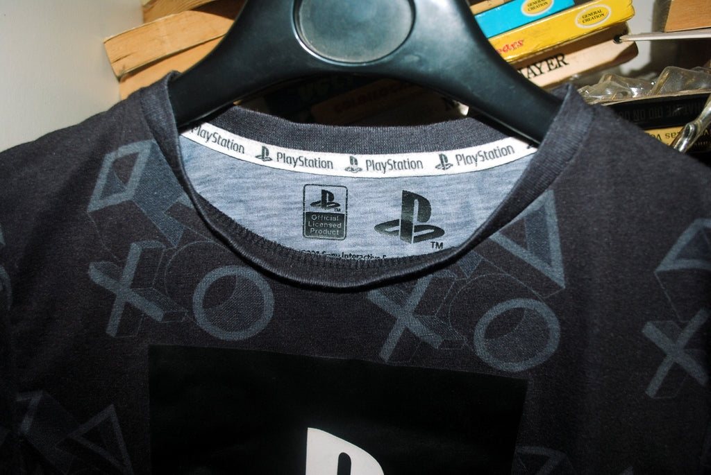 Boy’s T-Shirt Playstation Black/White 8-9Yrs Graphic Pattern