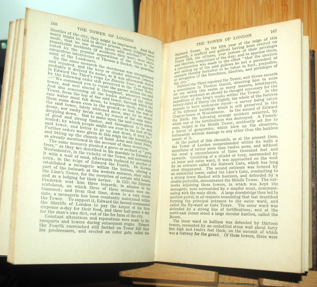 "The Tower of London" by W. H. Ainsworth Hb Reprint