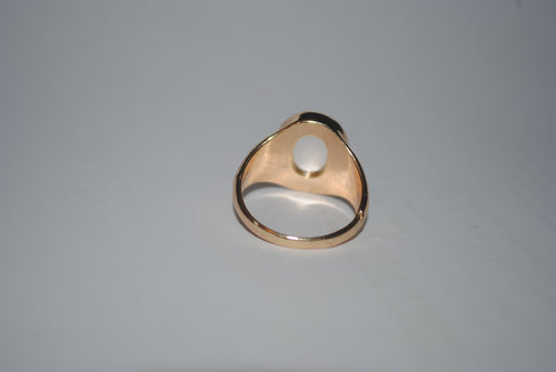 Preloved Gold-Tone Citrine-Style Cabochon Signet Ring