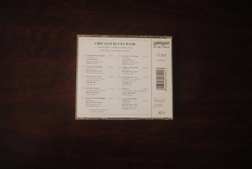 Chicago Blues Bash: The Essential Electric Blues Collection