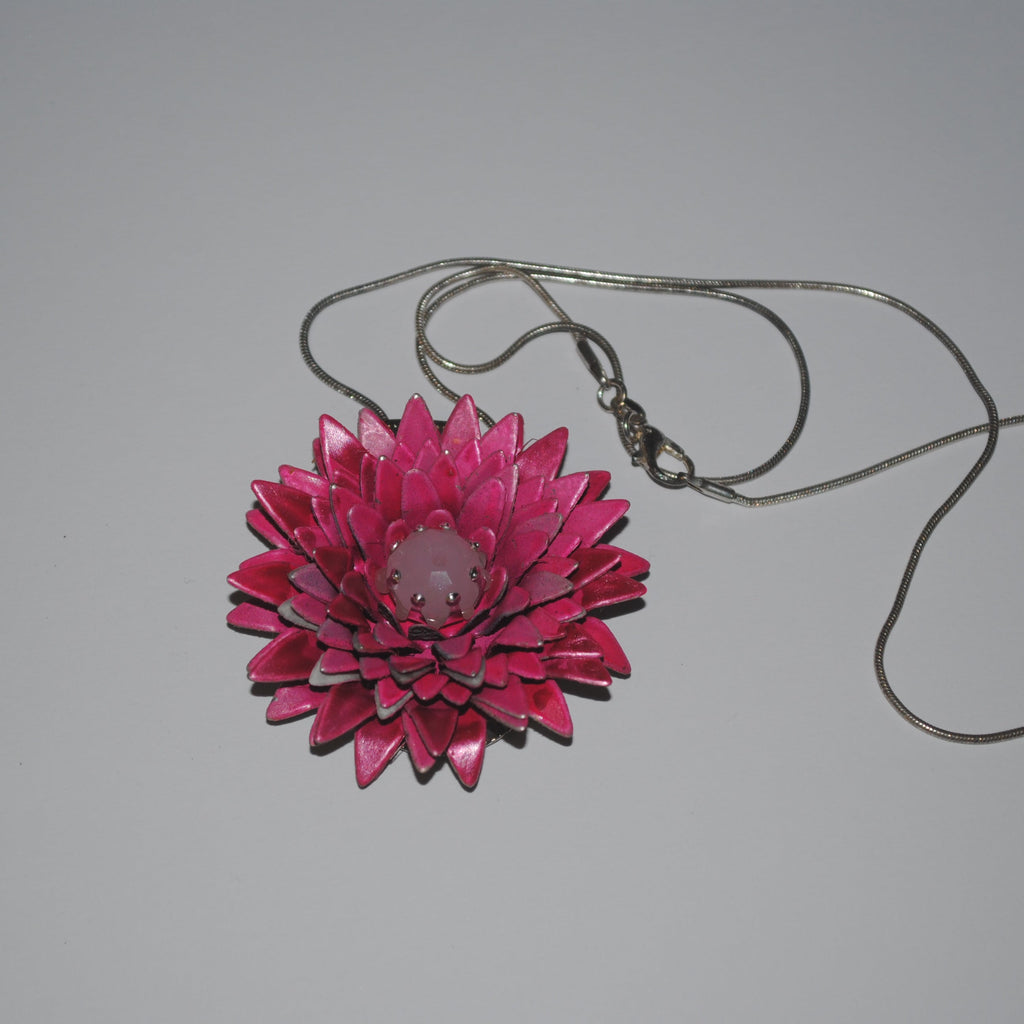 Pink Flower Pendant Necklace