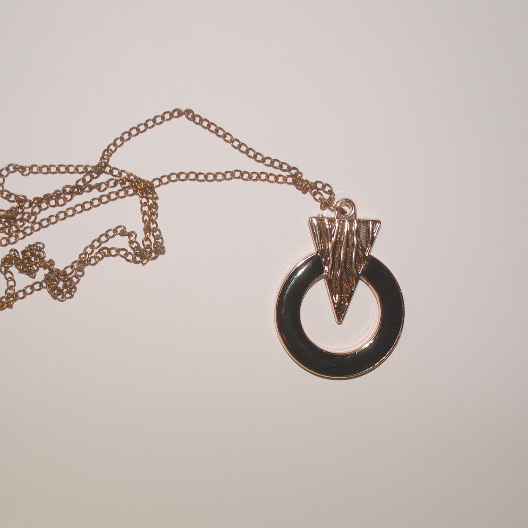 Vintage Geometric Pendant Necklace – Art Deco Boho Style