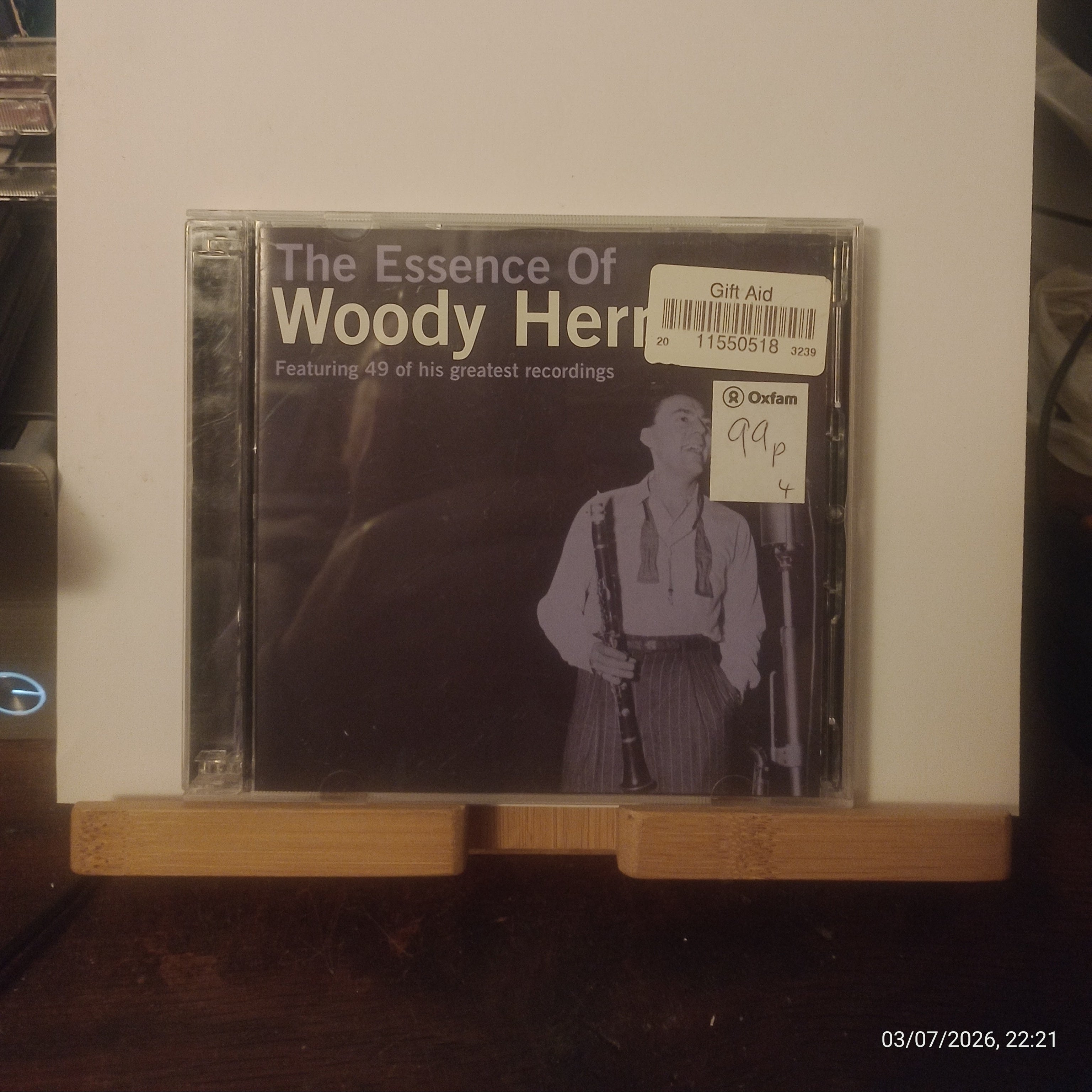 Woody Herman: The Essence of Woody Herman 2-CD Set (2008)