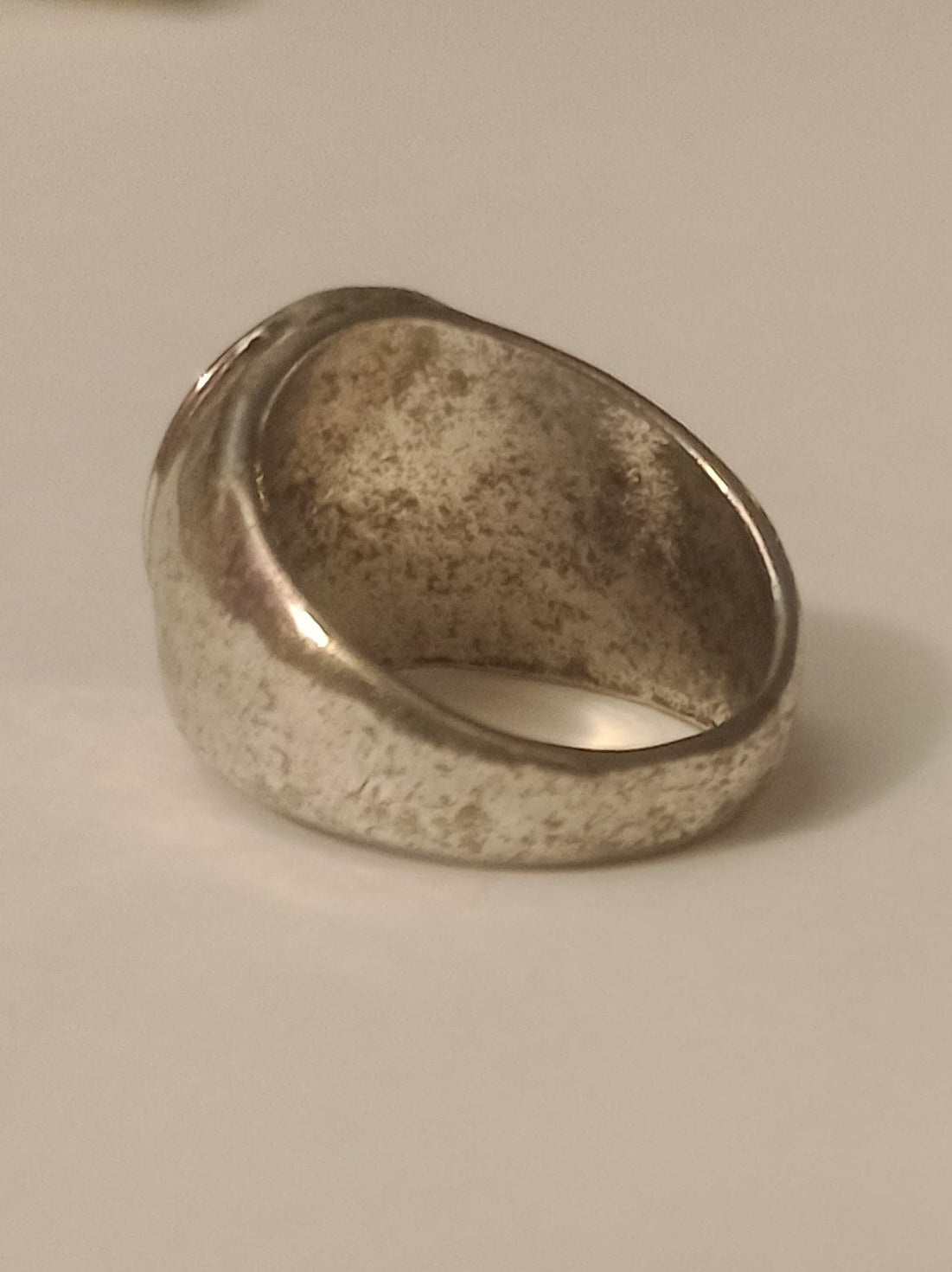 Grunge Smiley Face Signet Ring – Nirvana Style, Q Size