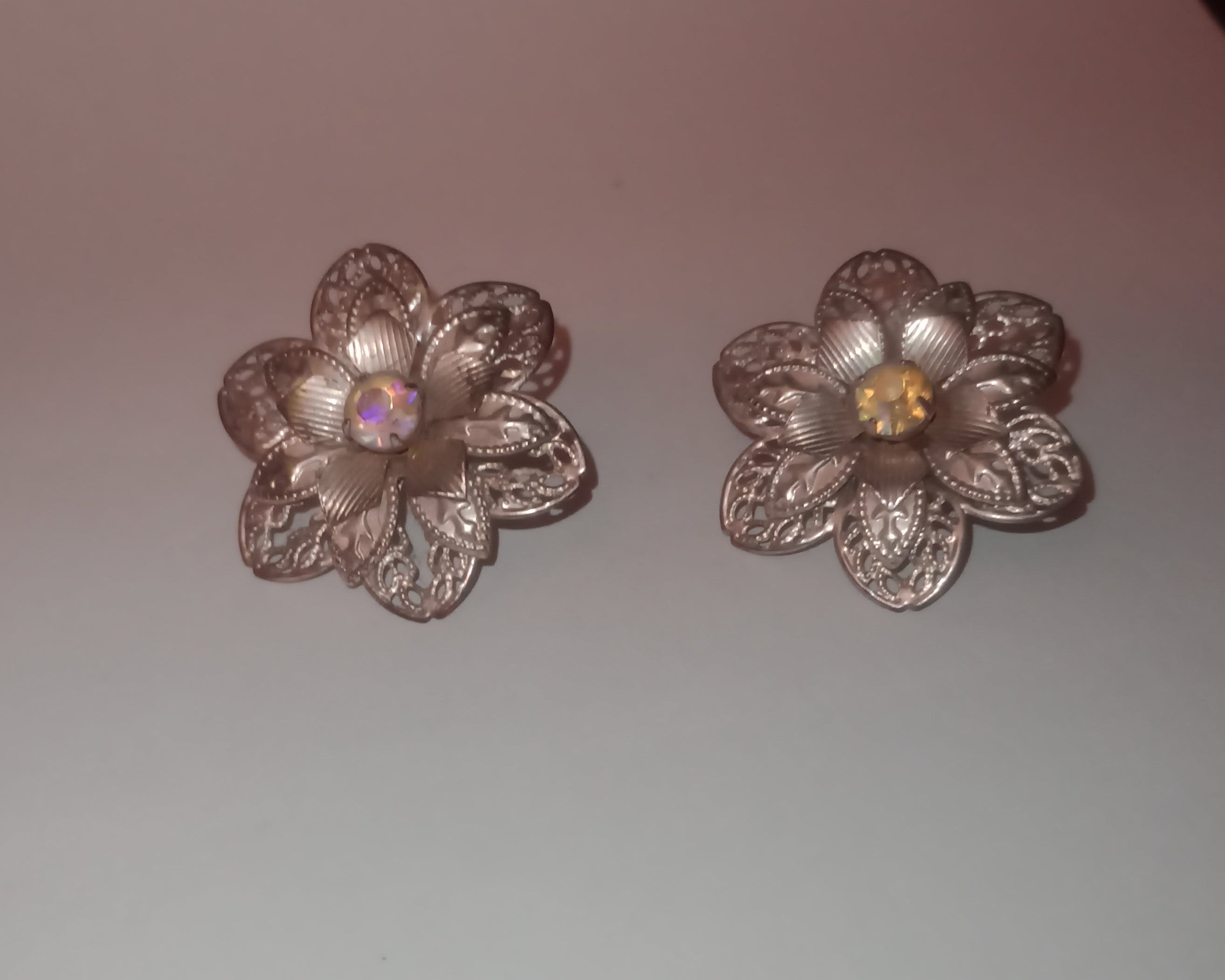 Vintage Filigree Flower Clip Earrings | AB Rhinestone Silver-Tone 40mm