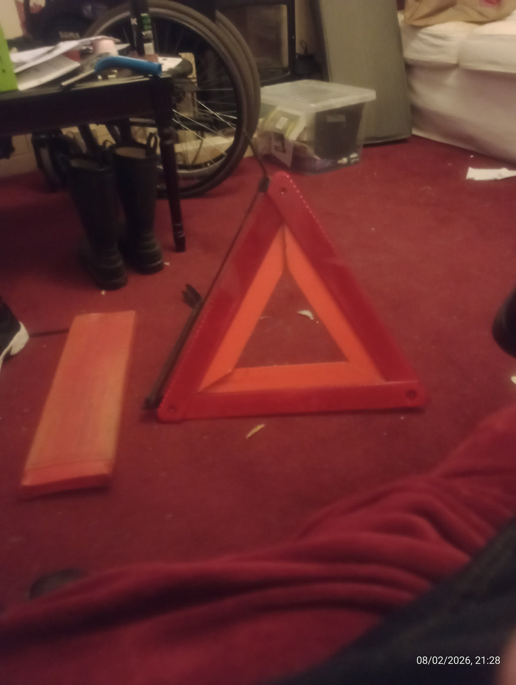 Car Warning Triangle - Foldable Roadside Safety 20cm