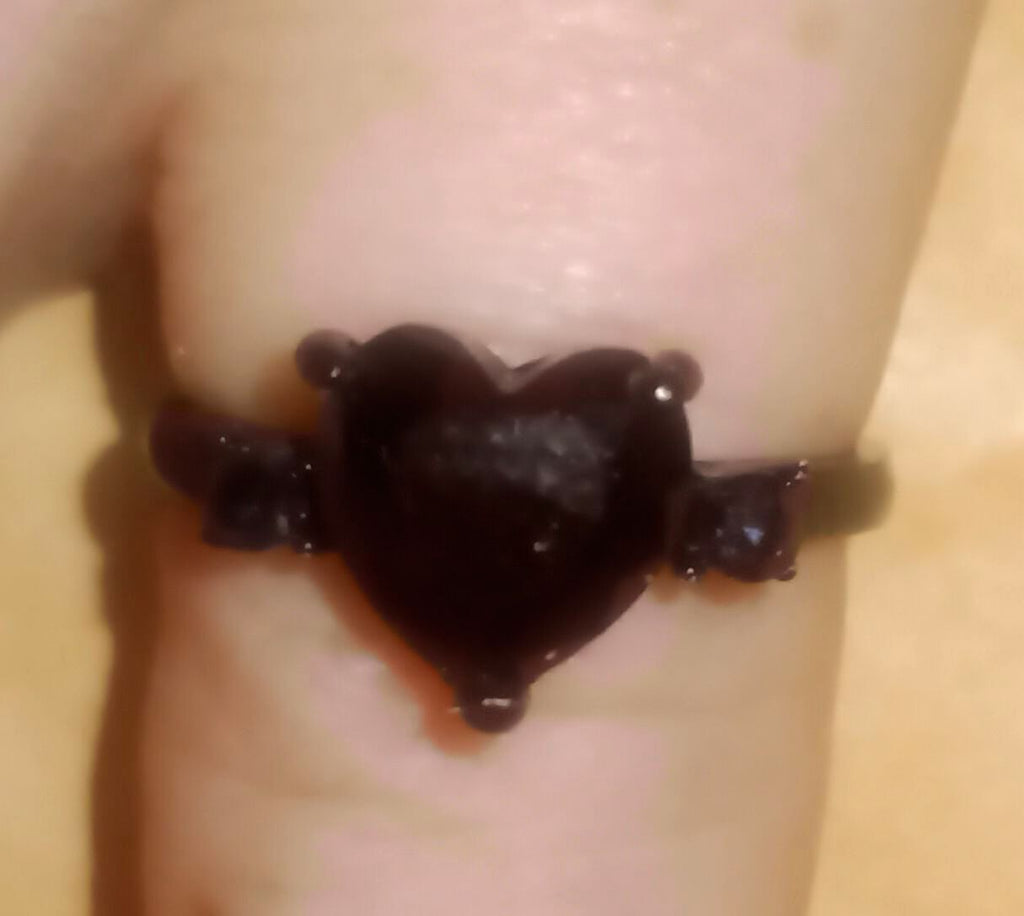 Black Heart Ring with Side Stones - Preloved